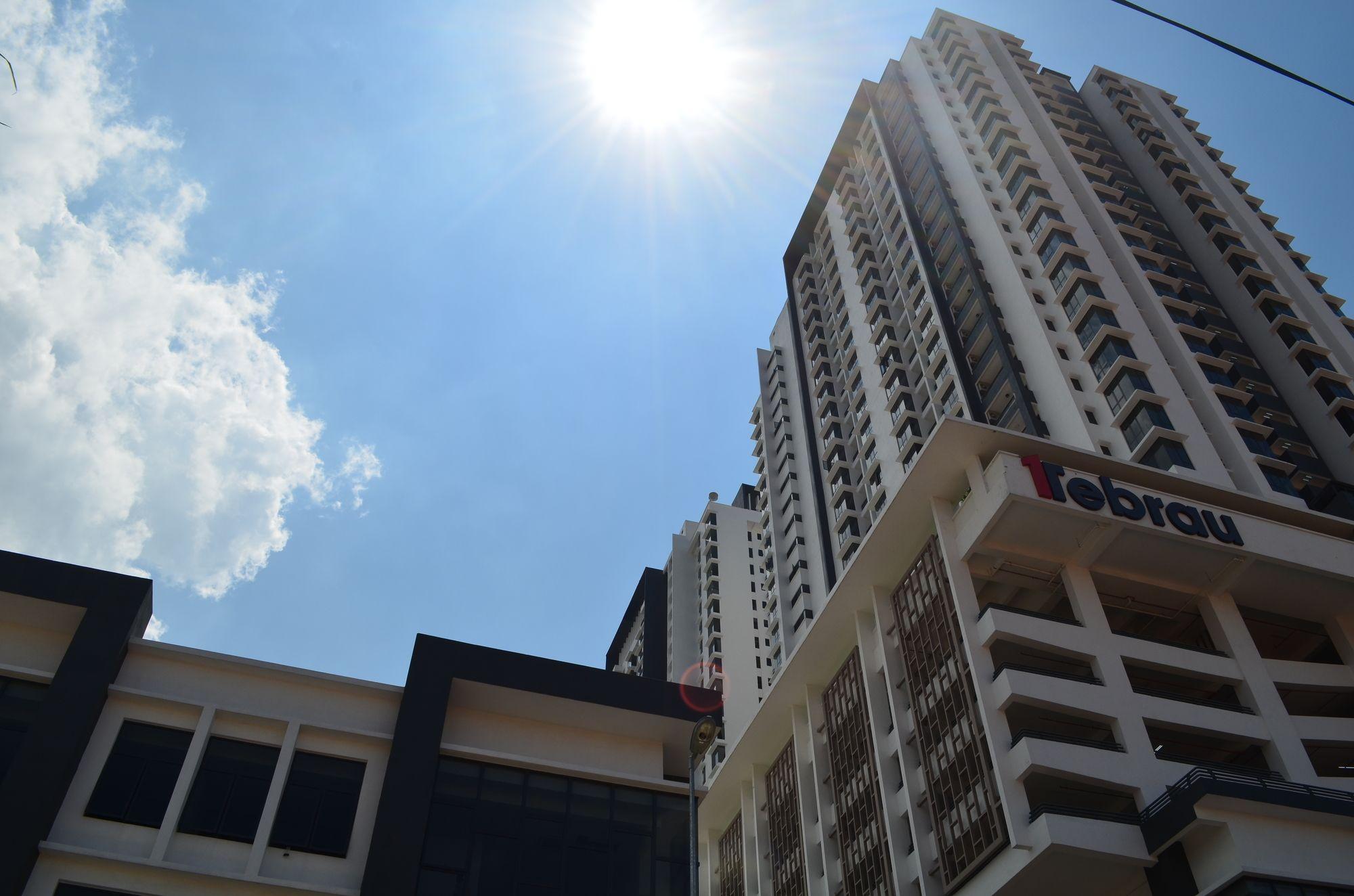 Apartment 1 Tebrau *