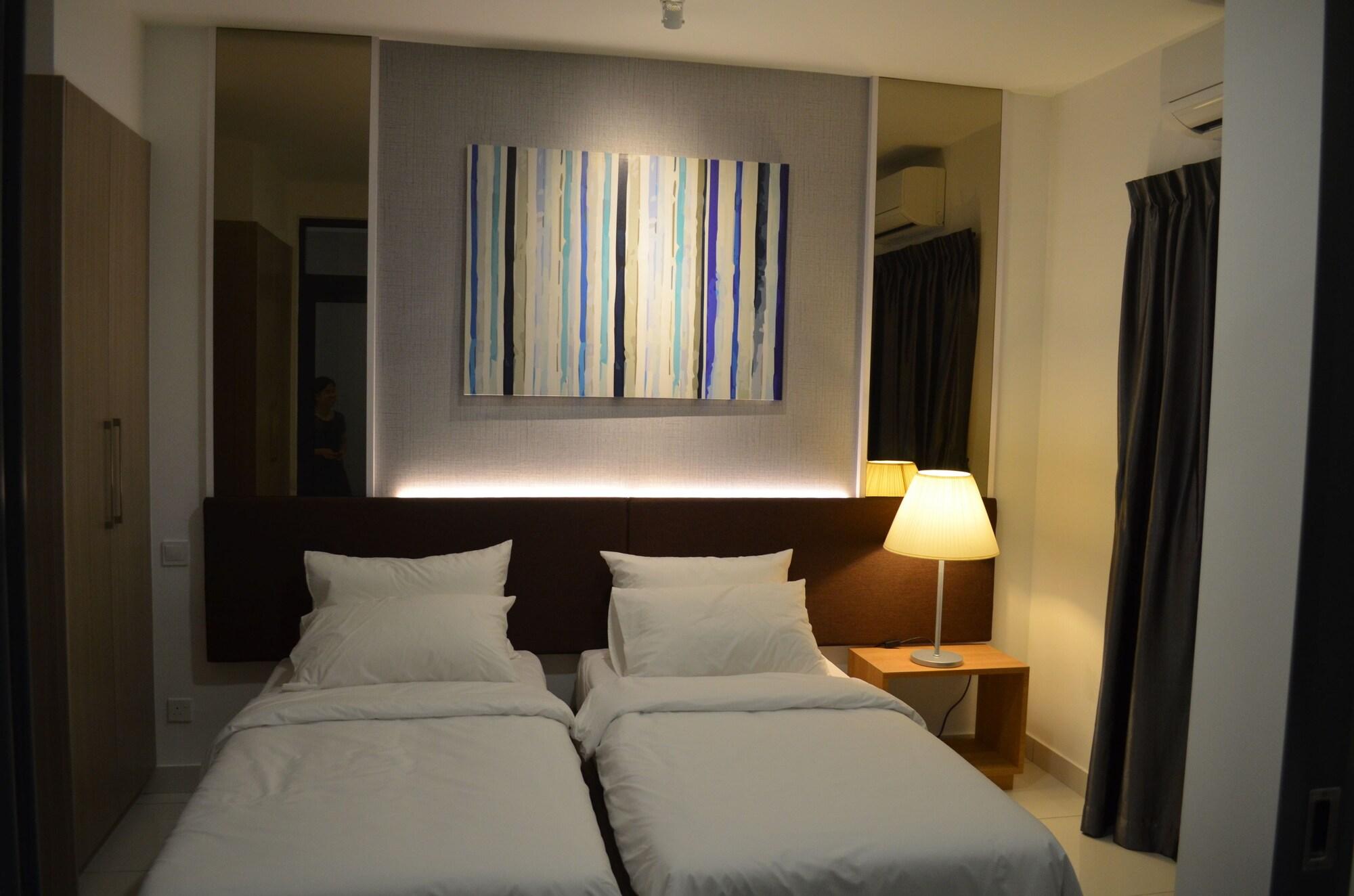 Apartment 1 Tebrau *